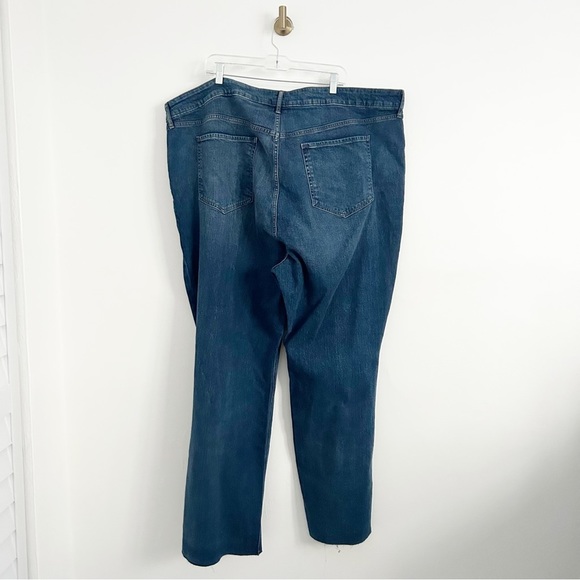 NEW Old Navy Extra High Rise Kicker Boot-Cut Dark Wash Jeans Plus Size 28 - Picture 5 of 8